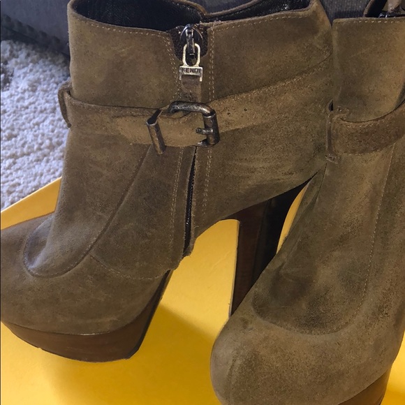 Fendi booties - Picture 2 of 7